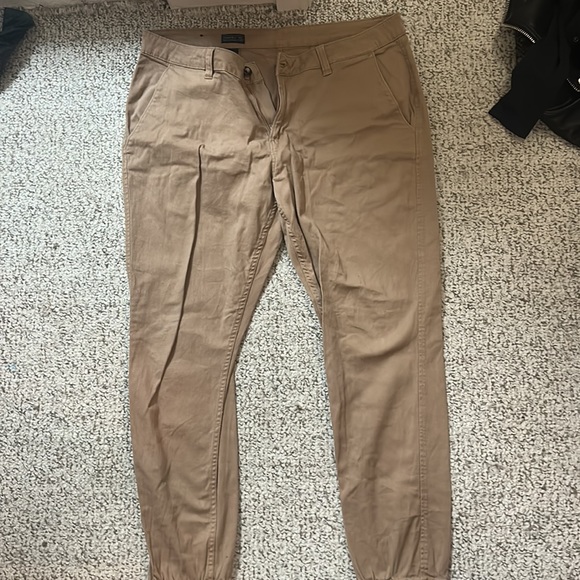 Men's Oneil khaki pants - Picture 2 of 4